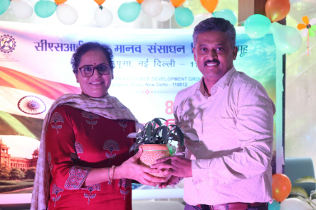 सी एस आई आर गेलरी 8